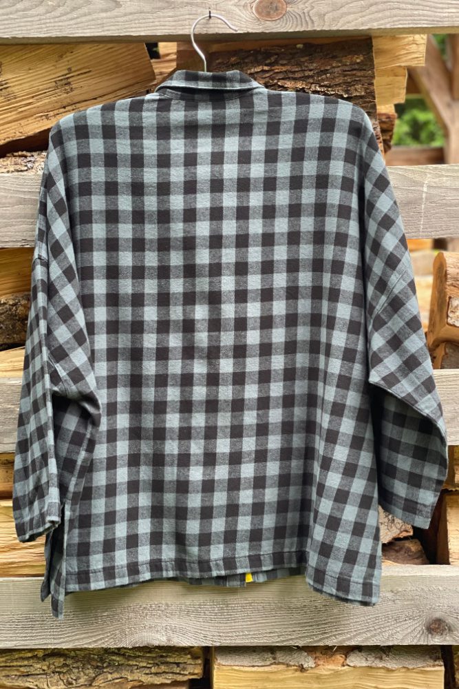 big check shirt2